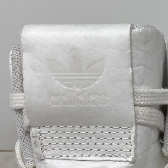 Adidas Womens Tubular Invader 2.0 Decon Triple White shoes BB2073 EUC - Picture 7 of 15